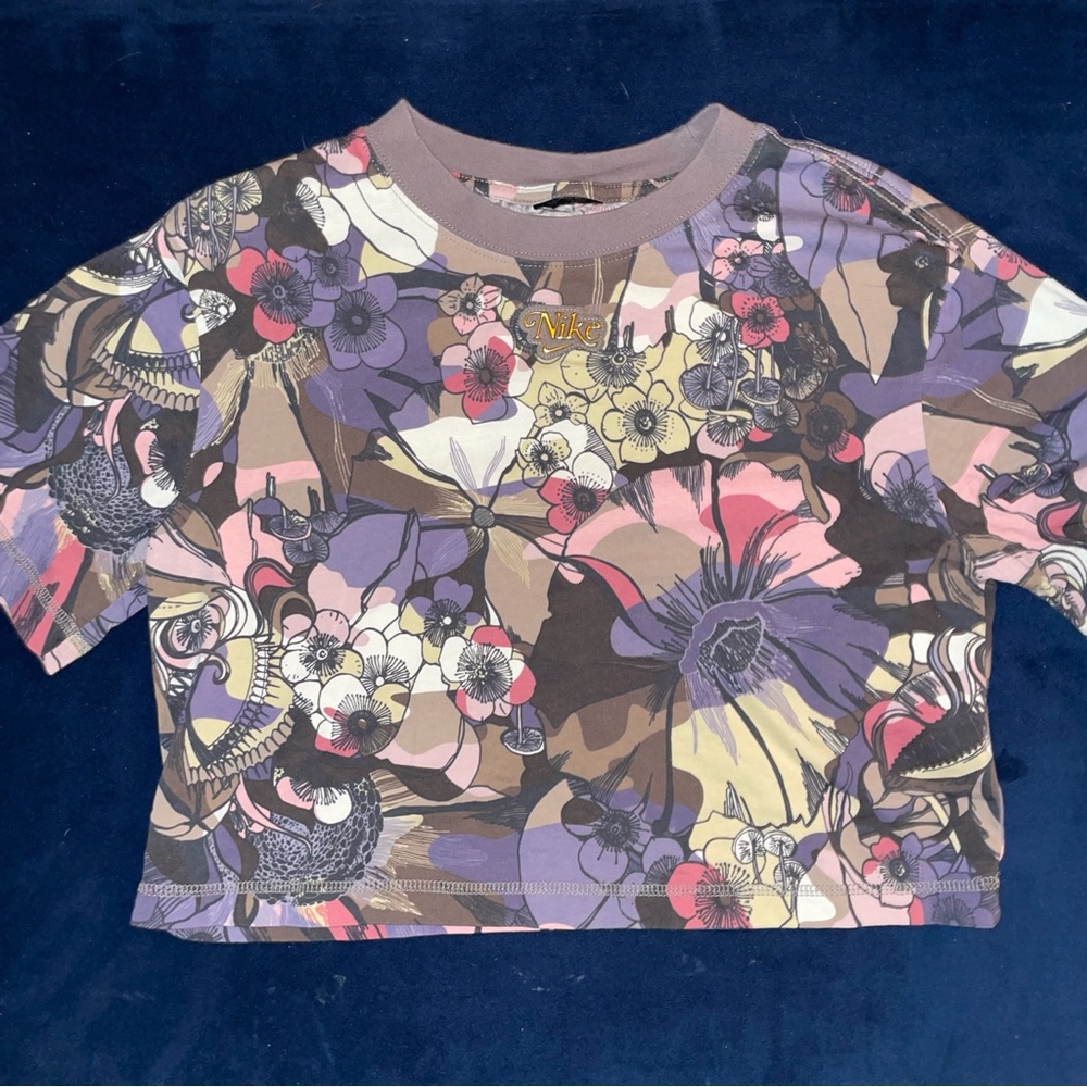Nike Sportswear Floral Print Crop Top